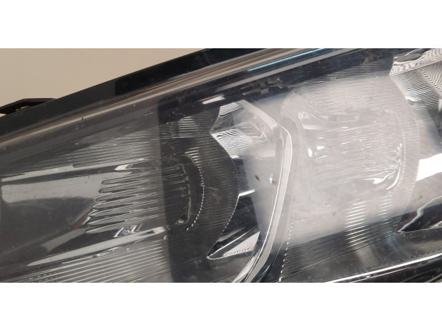 Фара передняя  Jeep Compass 2017-2021 левая 