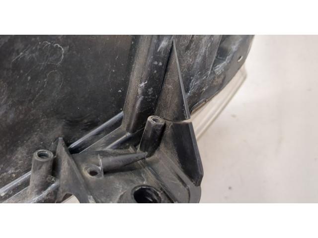 Фара передняя Volkswagen Jetta 5 2004-2010 правая