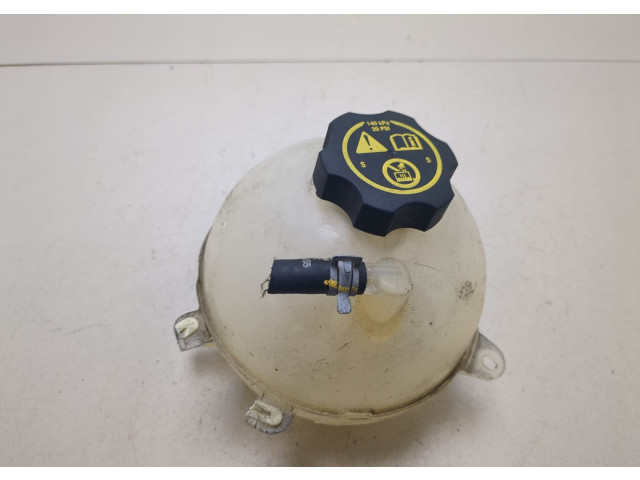 Бачок расширительный Cadillac XT5 2016-2019 23386455