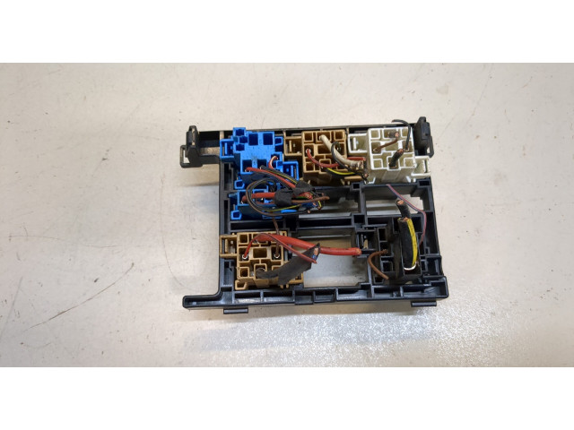 Блок реле Volkswagen Caddy 2010-2015 7N0937503