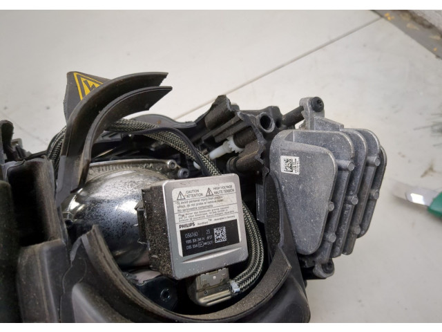 Фара передняя  Audi A5 (8T) 2007-2016 правая 