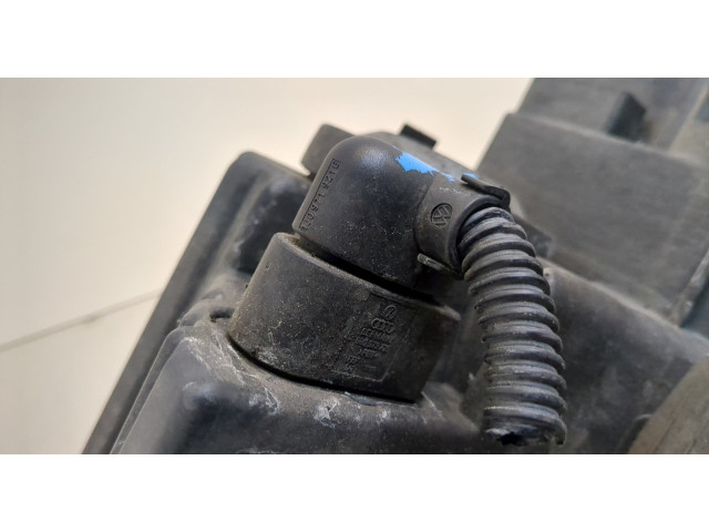 Фара передняя  Volkswagen Passat 7 2010-2015 Европа правая 