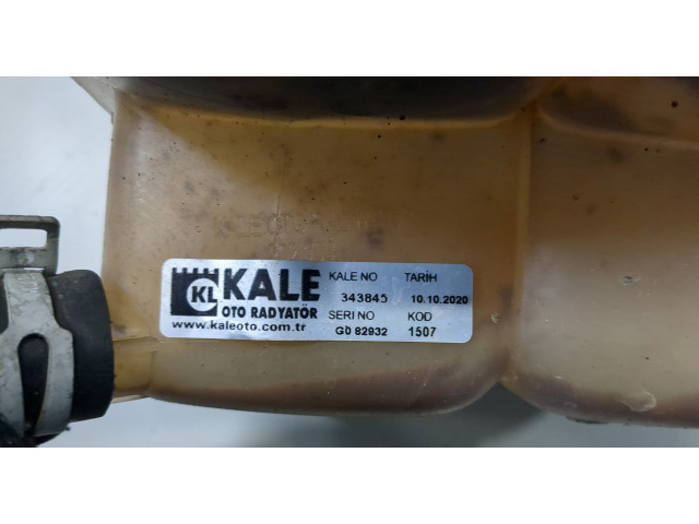 Бачок расширительный Volvo S40 2004- 30776150