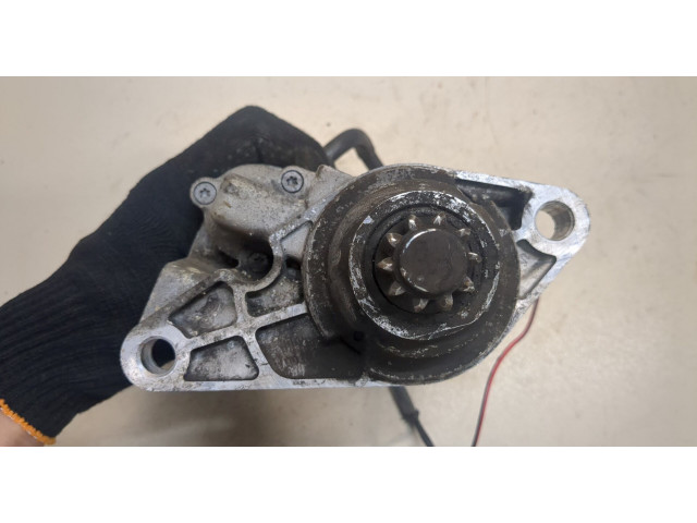 Стартер  Skoda Fabia 2010-2014 1.2     