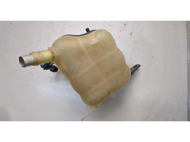 Бачок расширительный  Ford Explorer 2015-2019 AG1Z8A080S   