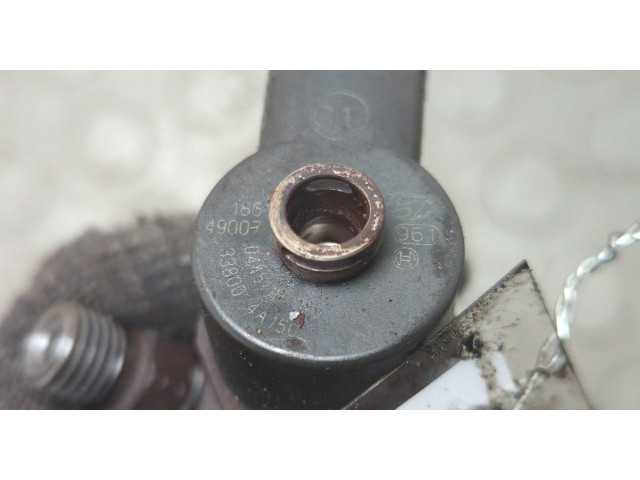 Форсунка топливная  KIA Sorento BL 2002-2011    0445110186     