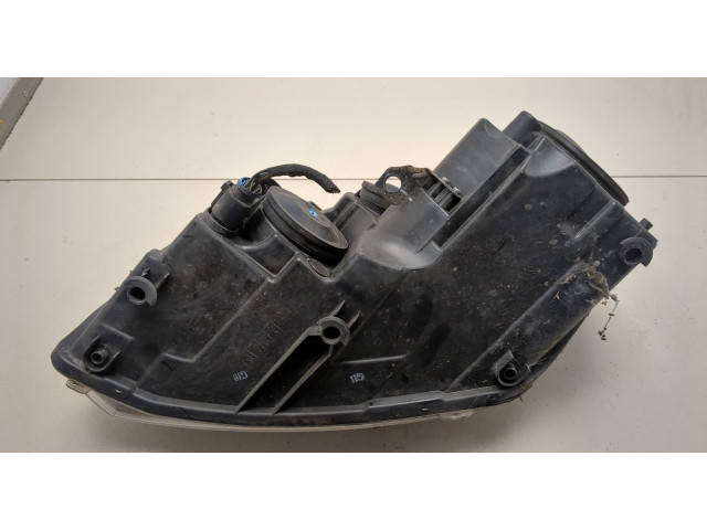 Фара передняя  Volkswagen Golf 6 2009-2012 правая 