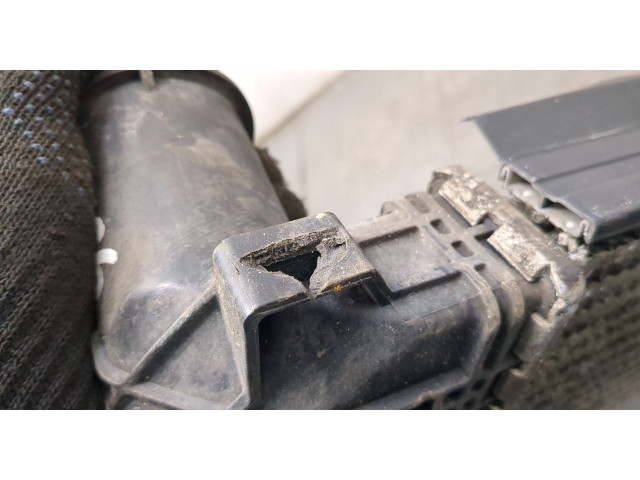 Интеркулер  Volkswagen Passat 7 2010-2015 Европа 1.6      