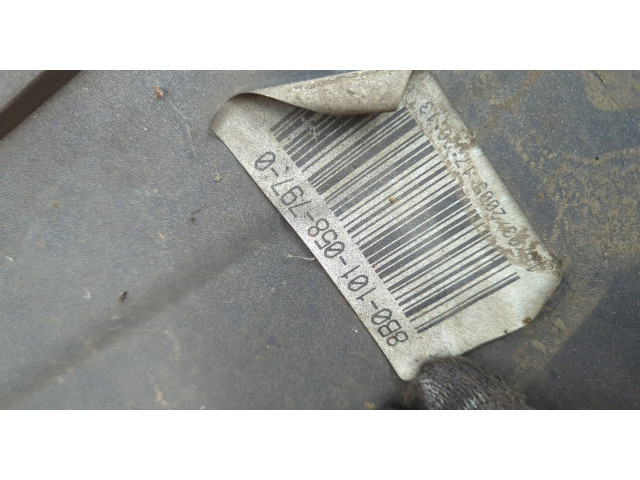 Бампер  Volvo V70 2001-2008 передний   