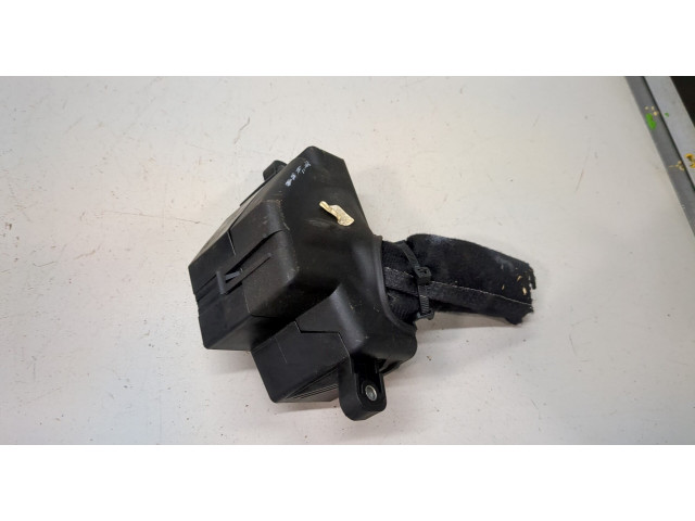 Блок предохранителей  Volkswagen Golf 6 2009-2012           