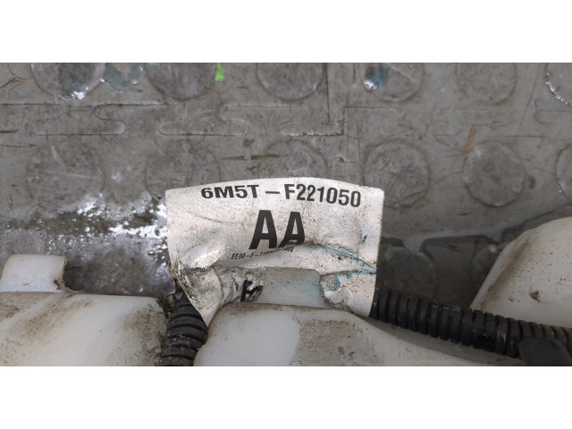 Бачок омывателя  Ford Kuga 2008-2012    