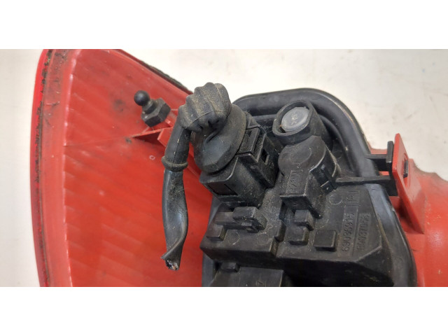 Задний фонарь          