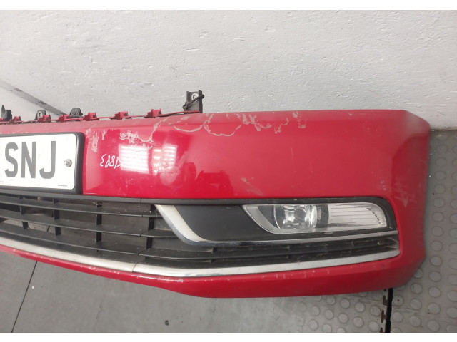 Бампер  Volkswagen Passat 7 2010-2015 Европа передний   