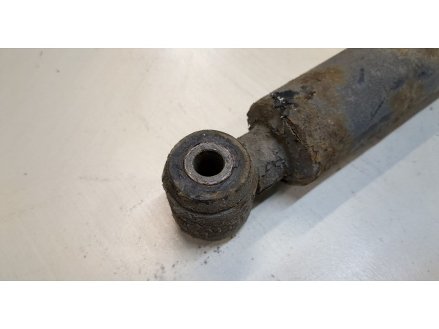 Стойка амортизатора  Mercedes C W202 1993-2000  , Meredes   , C  1993-2000 1.8, 1.8  бензин, бензин