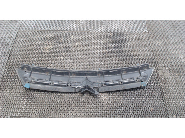 Решетка радиатора Citroen C8 2002-2008 1484199477