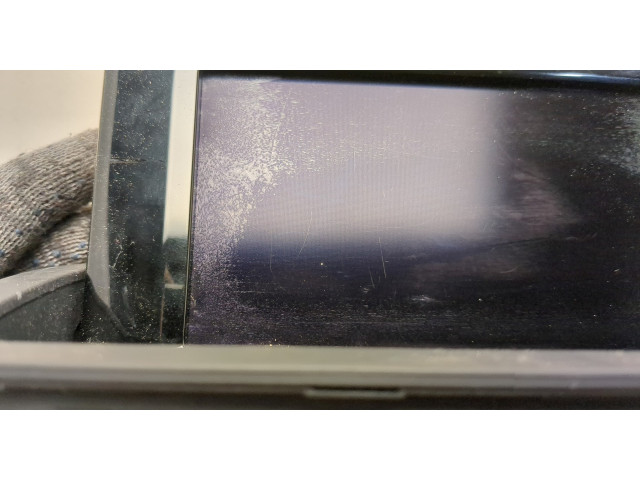 Дисплей бортового компьютера Audi Q3 2011-2018 8U0857273E