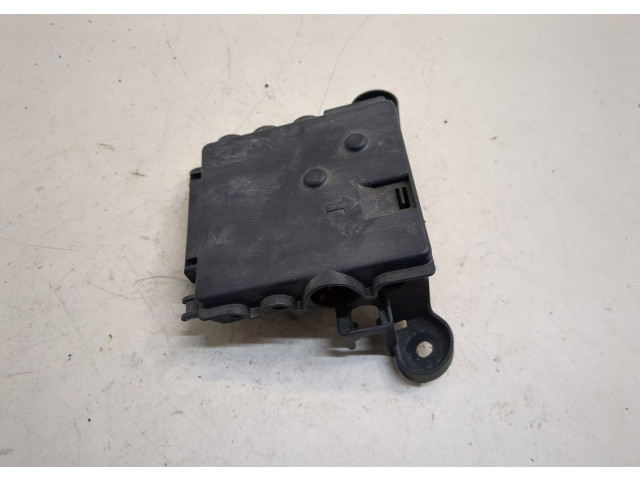 Блок предохранителей  Audi A6 (C7) 2011-2018      4G0937517   