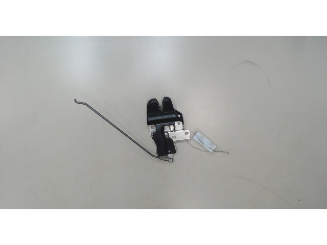 Замок багажника  Mitsubishi Lancer 9 2003-2006       