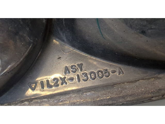 Фара передняя  Ford Explorer 2001-2005 правая 