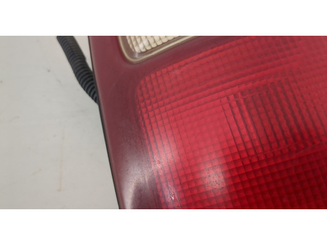 Задний фонарь