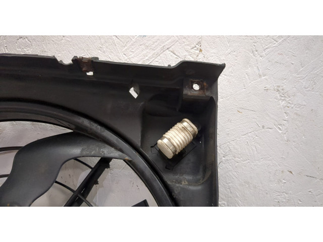 Вентилятор радиатора KIA Ceed 2007-2012