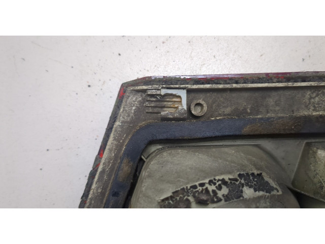 Задний фонарь