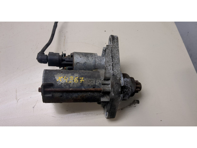 Стартер Skoda Fabia 2010-2014 1.2