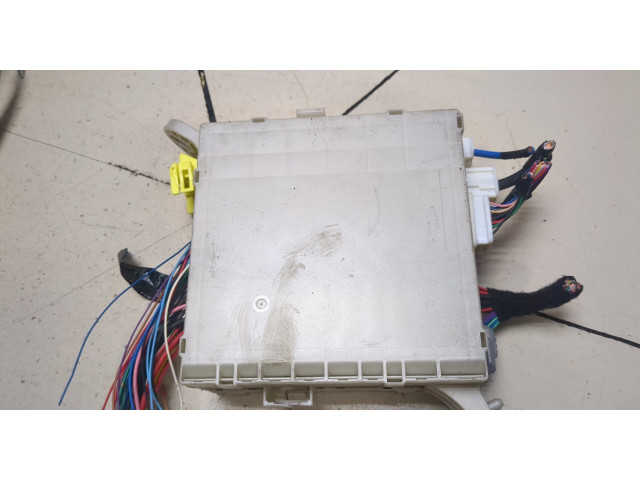 Блок предохранителей  Lexus LS460 2006-2012         