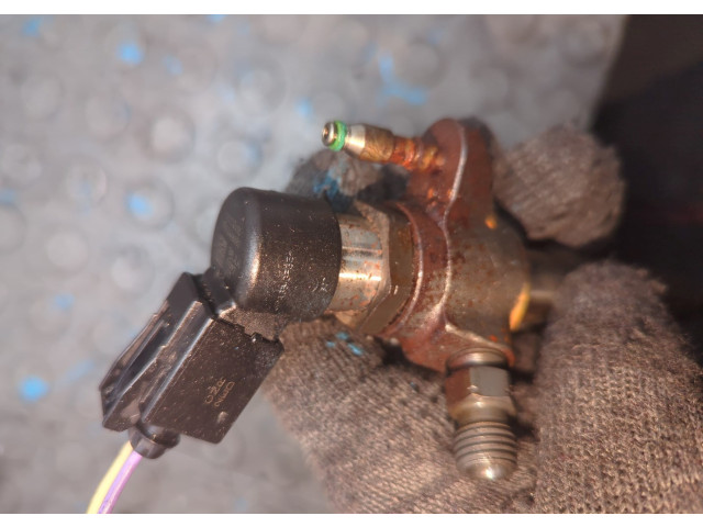 Форсунка топливная  Citroen C4 Grand Picasso 2006-2013    9802448680     