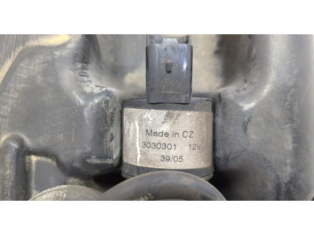 Бачок омывателя  Infiniti QX56 2004-2010 289107S000   