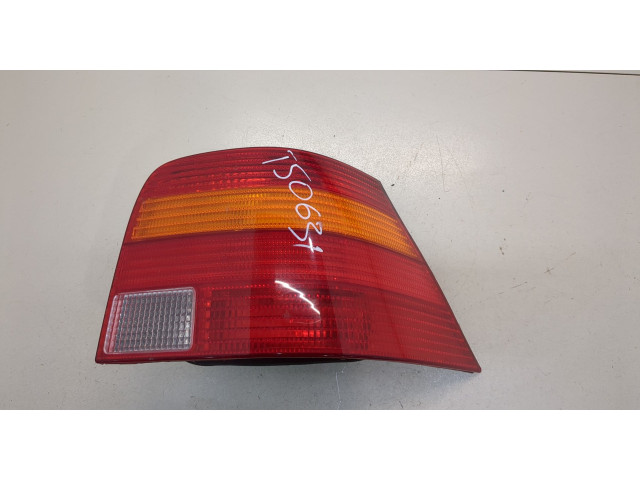 Задний фонарь