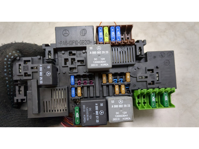 Блок предохранителей  Mercedes GLC X253 2015-2022      A2229063202   