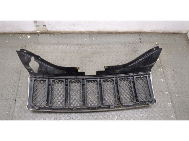 Решетка радиатора  Jeep Grand Cherokee 2004-2010          55157414AA