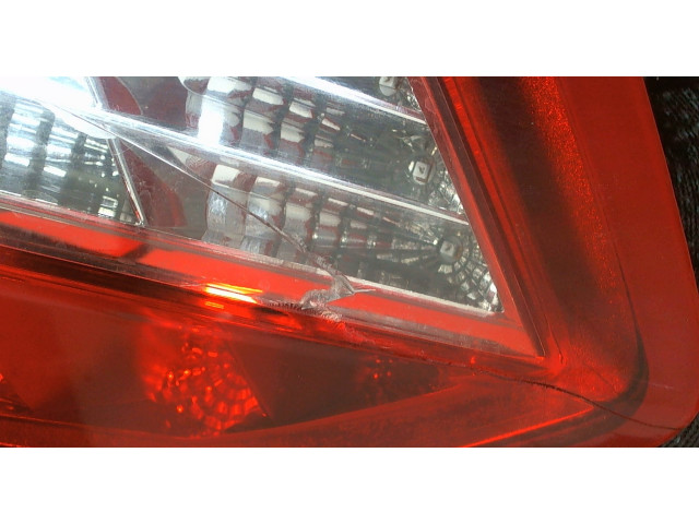 Задний фонарь A2128204164 Mercedes E W212 2009-2013