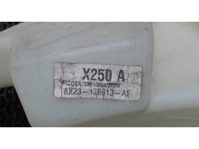 Бачок омывателя Jaguar XF 2007–2012 8X2317B613AF 4.2