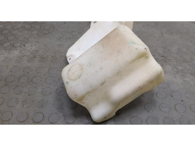 Бачок омывателя  Mitsubishi Galant 2004-2012 MN169803   