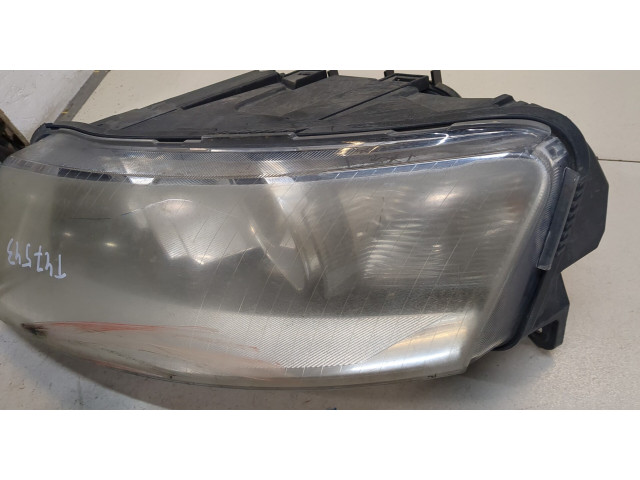 Фара передняя Audi A6 (C6) 2005-2011 левая