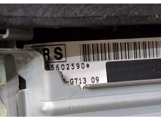 Подушка безопасности водителя  Honda HRV 1998-2006     