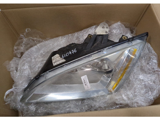 Фара передняя  Ford Focus 2 2005-2008 левая 