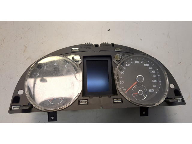 Панель приборов  Volkswagen Passat CC 2008-2012            