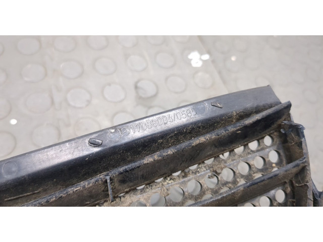 Решетка радиатора  Mercedes SLK R170 1996-2004          