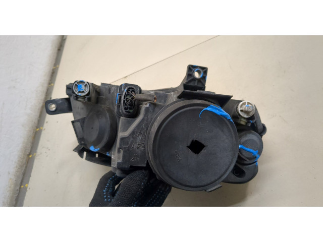 Фара передняя  Volkswagen Passat 6 2005-2010 левая 