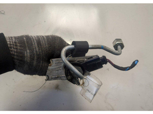 Форсунка топливная Volkswagen Golf 6 2009-2012 03L130277, 03L130855X, 0445116030