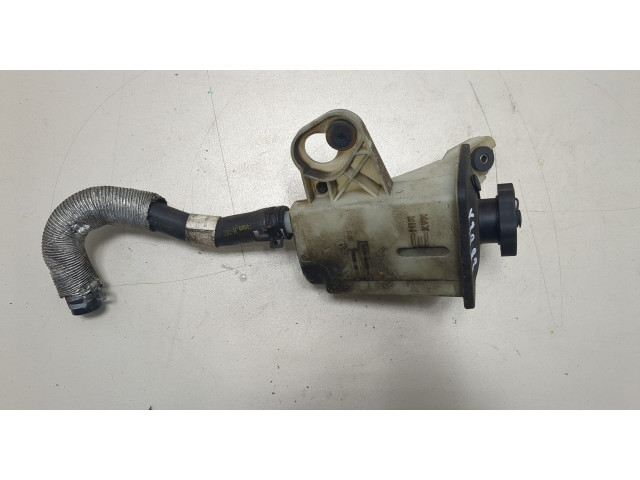 Бачок расширительный  Jaguar S-type    3.0