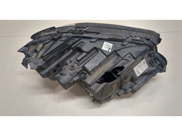 Фара передняя  Mercedes E W213 левая 