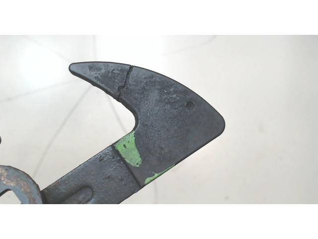 Замок капота Skoda Octavia (A5) 2004-2008