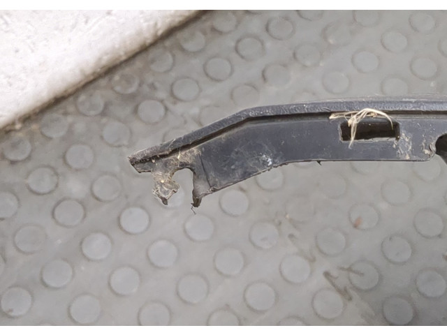 Бампер Volkswagen Caddy 2004-2015 передний