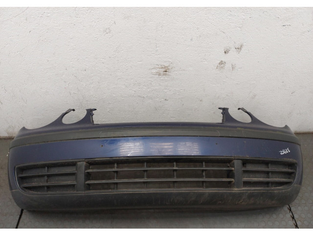 Бампер  Volkswagen Polo 2001-2005 передний   