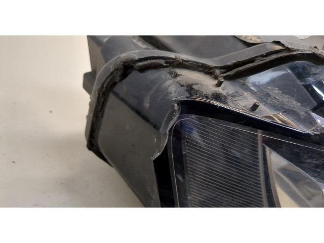 Фара передняя  Audi A4 (B8) Allroad 2009-2016 правая 