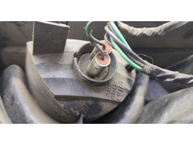 Задний фонарь